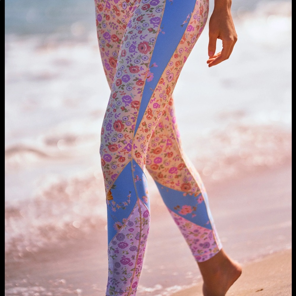 ISO LOVESHACKFANCY X BANDIER LEGGINGS LARGE